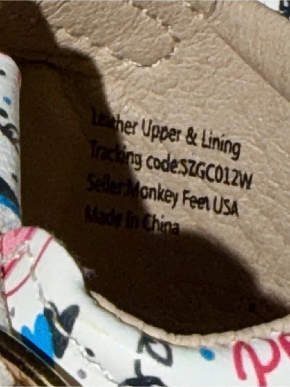 Monkey Feet Mary Jane Leather shoes in Girls’ size 6-7 Fun Colorful Print! NWOT